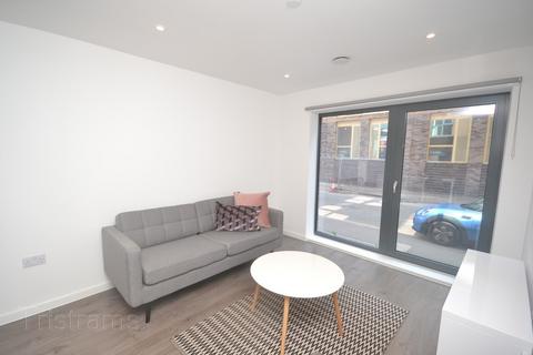 2 bedroom house share to rent, Traffic Street