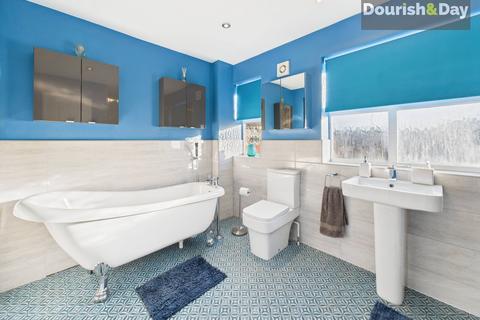 3 bedroom semi-detached house for sale, Romesco Way, Stafford ST17