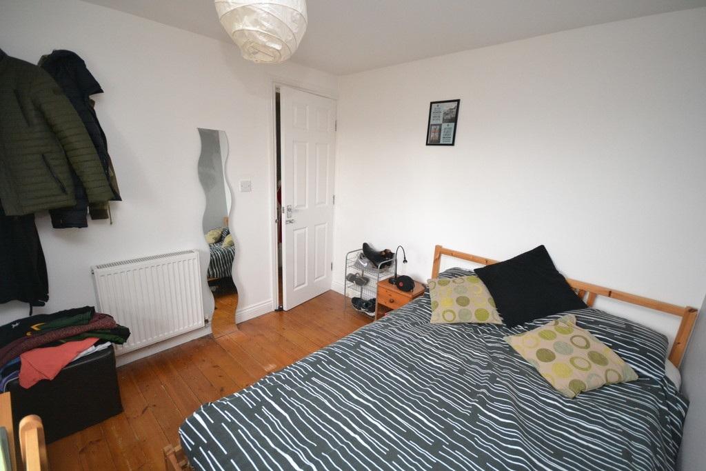 Johnson-road-ng7-2bx-1017966