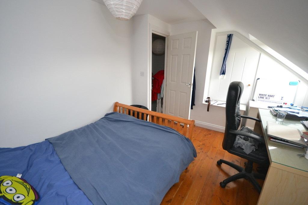 Johnson-road-ng7-2bx-1017970