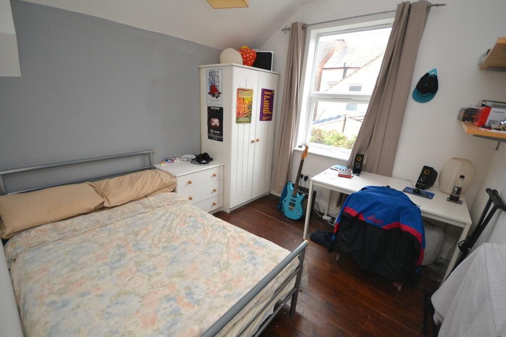 Elmsthorpe-avenue-ng7-2bu-1017993