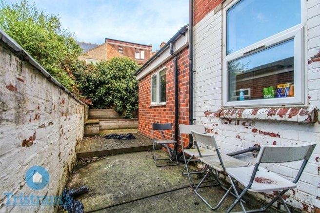 Elmsthorpe-avenue-ng7-2bu-1017998