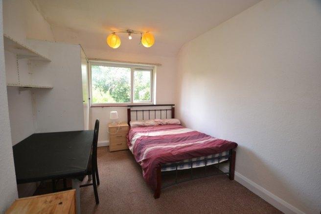 Burrows-crescent-ng9-2qx-1018129