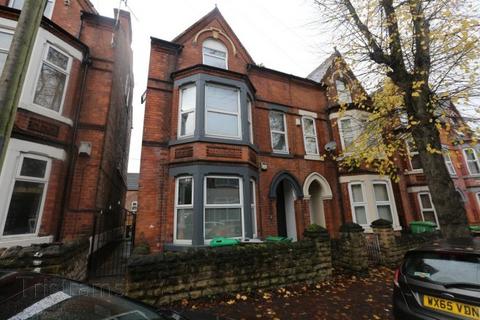 8 bedroom house share to rent, Derby Grove