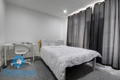 7 bedroom house share to rent, Rolleston Drive