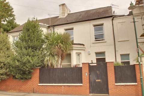 3 bedroom house share to rent, Colville Street