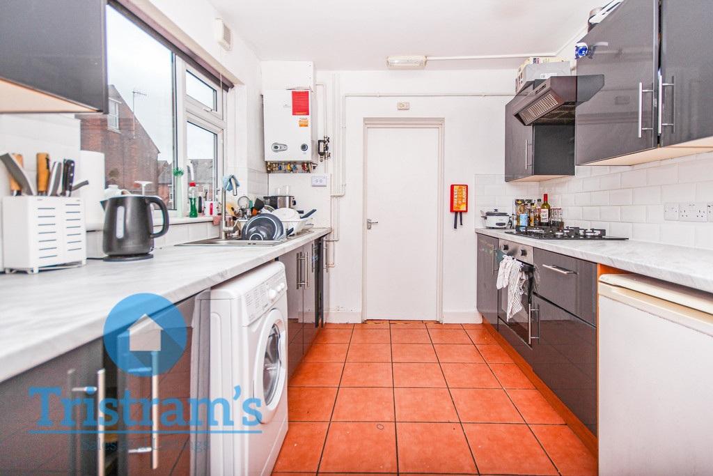 Rothesay-avenue-ng7-1pw-1018263