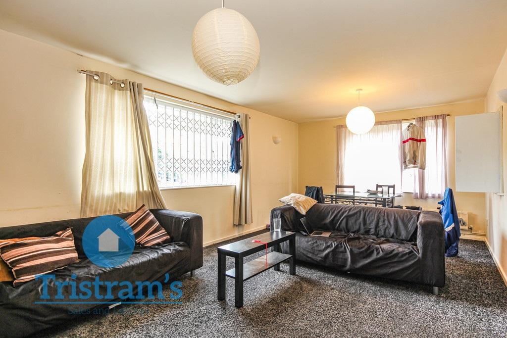 Wollaton-road-ng8-1fe-1018304