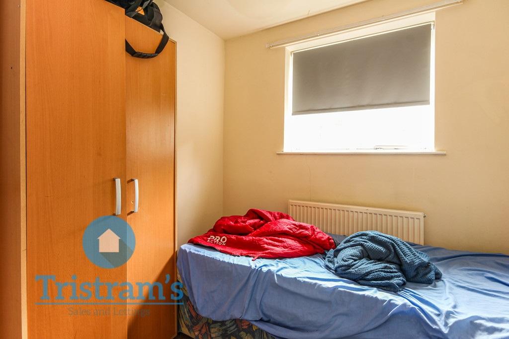 Wollaton-road-ng8-1fe-1018315