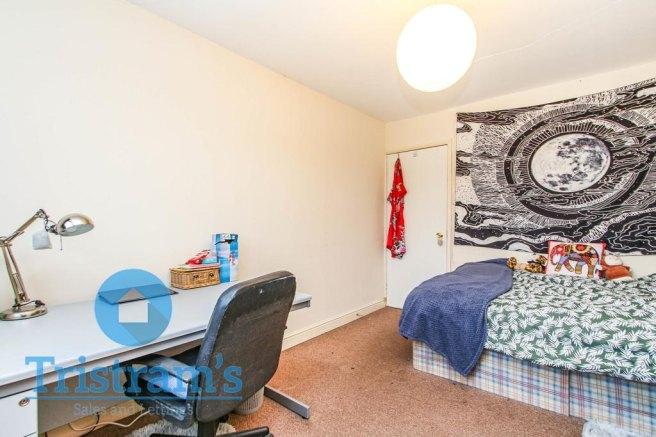 Wollaton-road-ng8-1fe-1018324