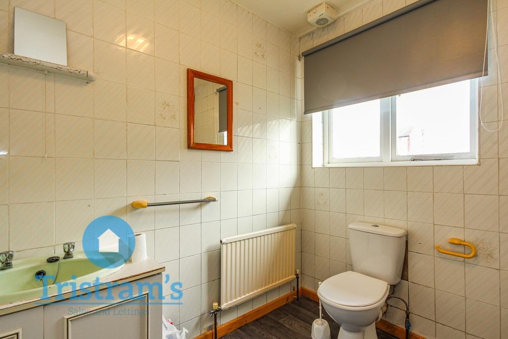 Wollaton-road-ng8-1fe-1018311