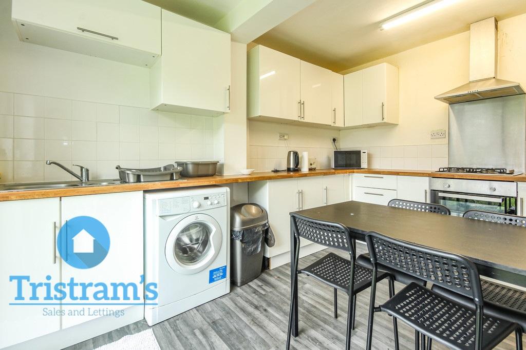 Manton-crescent-ng9-2gf-1018648