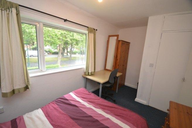 Woodside-road-ng9-2tn-1018725