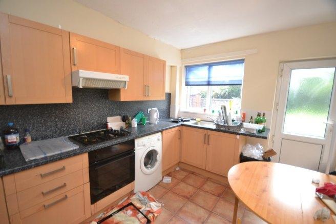 Woodside-road-ng9-2tn-1018726