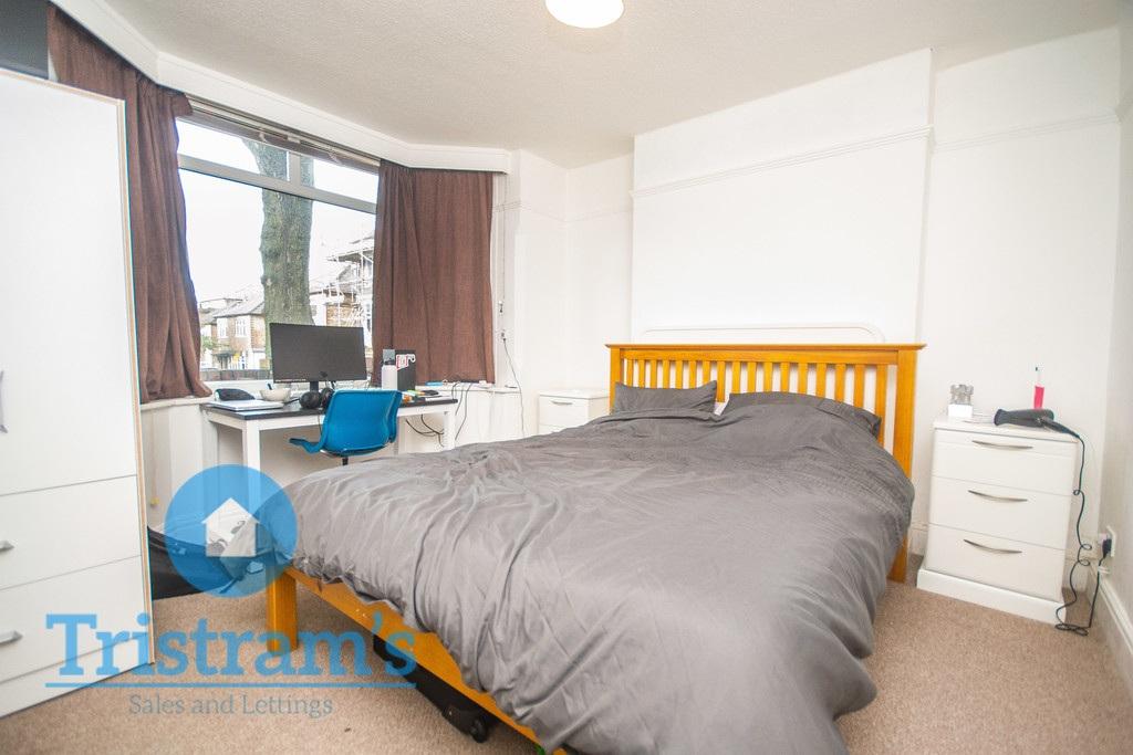 Rolleston-drive-ng7-1ju-1018878
