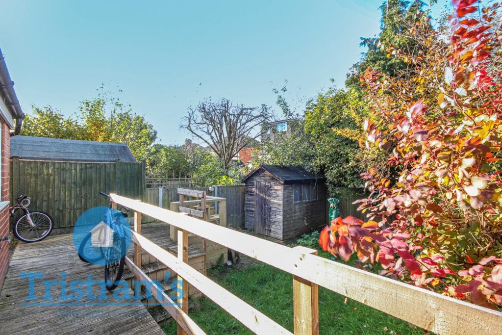 Salisbury-street-ng9-2eq-1018942