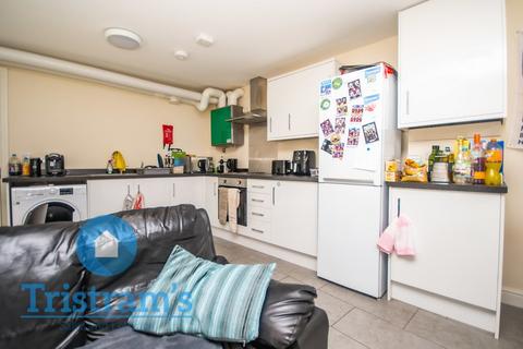 4 bedroom house share to rent, North Sherwood Street