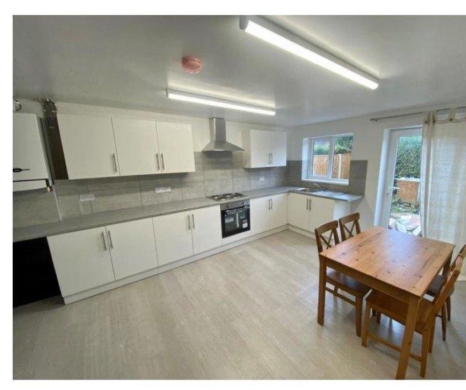 Charnock-avenue-ng8-1ae-1019069