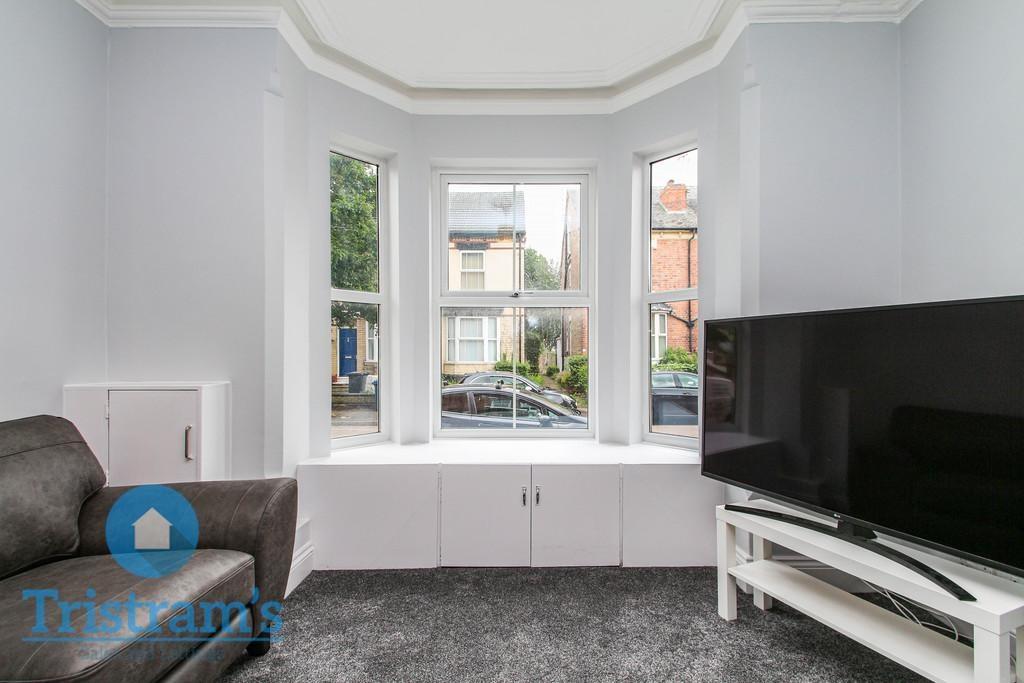 Charnwood-grove-ng2-7nt-1019262