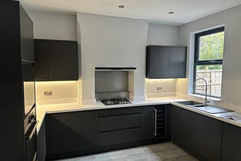 4 bedroom house share to rent, Charnwood Grove