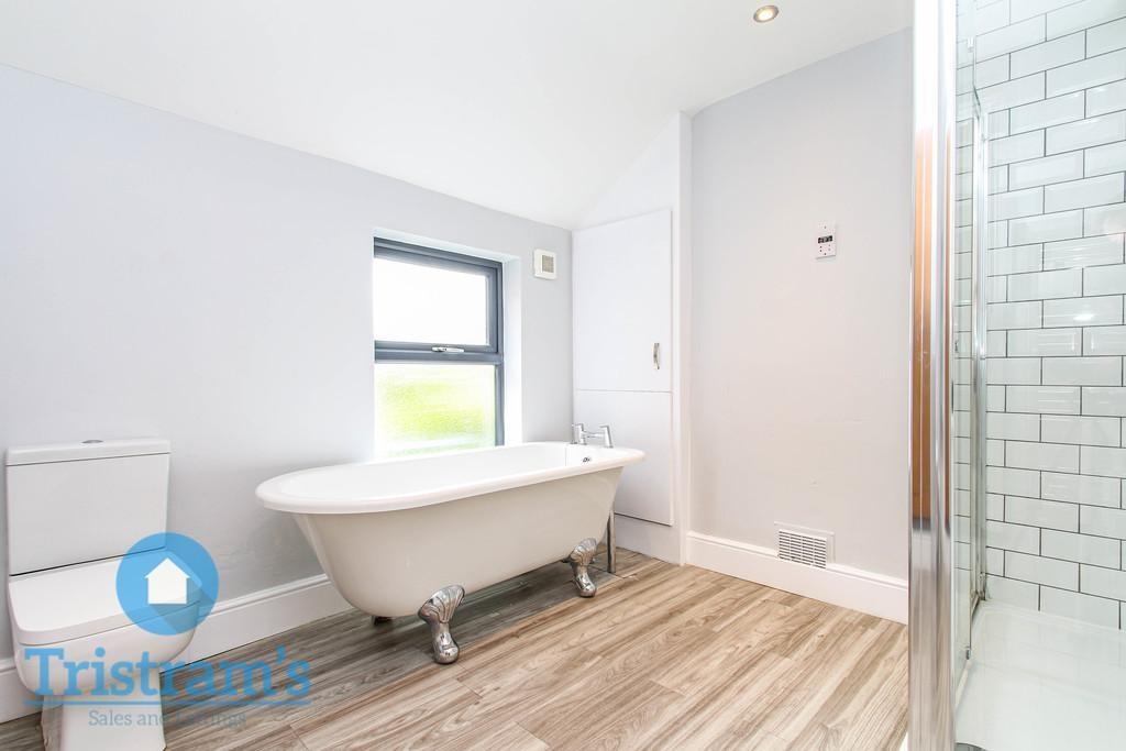 Charnwood-grove-ng2-7nt-1019272