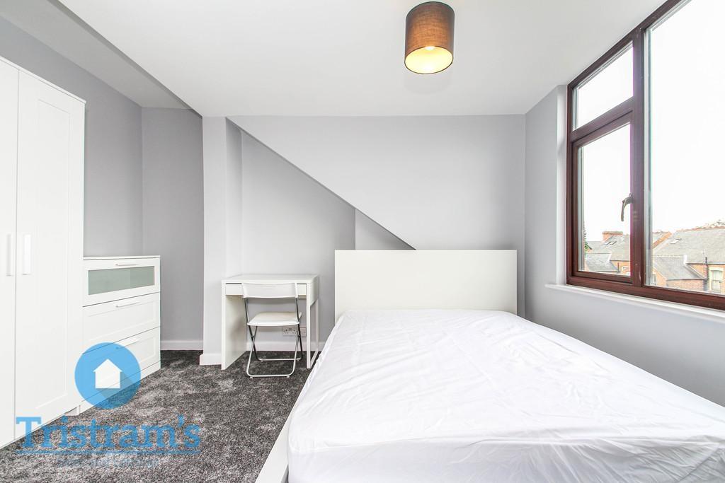 Charnwood-grove-ng2-7nt-1019277
