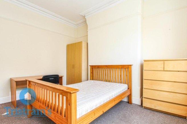 Burns-street-ng7-4dt-1019364