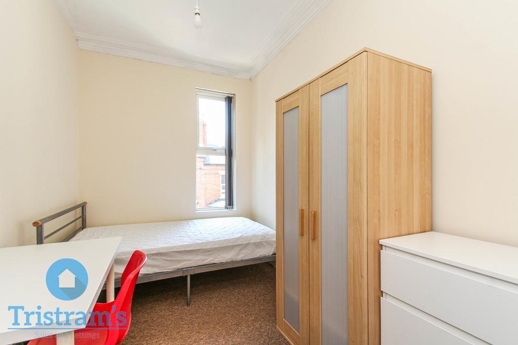 Albert-grove-ng7-1pa-1019440