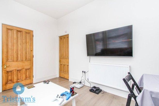 Melton-road-ng2-7nw-1019532
