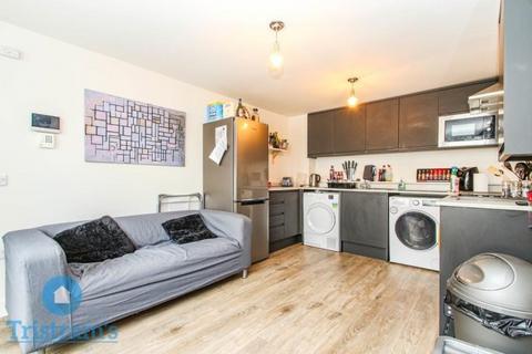2 bedroom house share to rent, Park Road