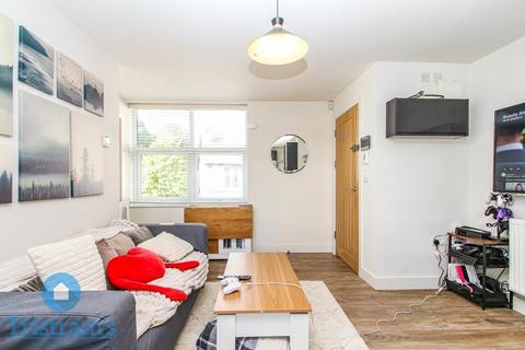 2 bedroom house share to rent, Park Road