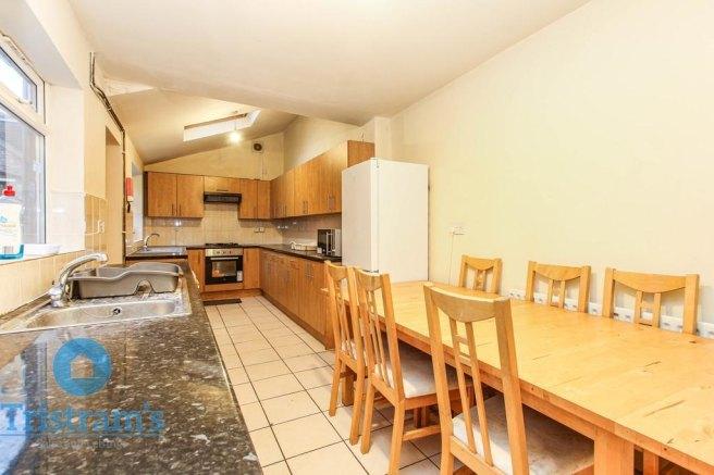 Bute-avenue-ng7-1qb-1019957