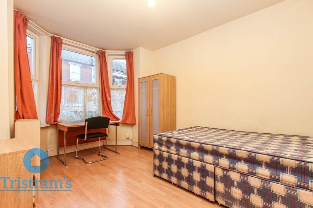 Bute-avenue-ng7-1qb-1019960