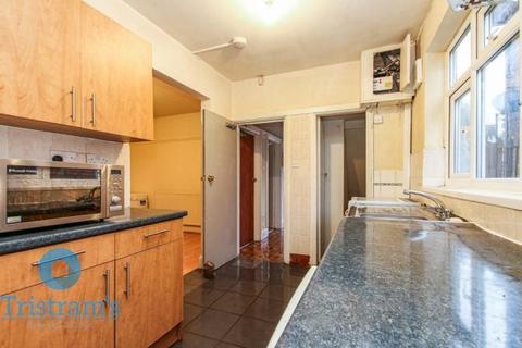 undefined, Beeston Road