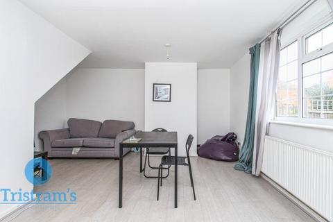 2 bedroom house share to rent, Goldswong Terrace