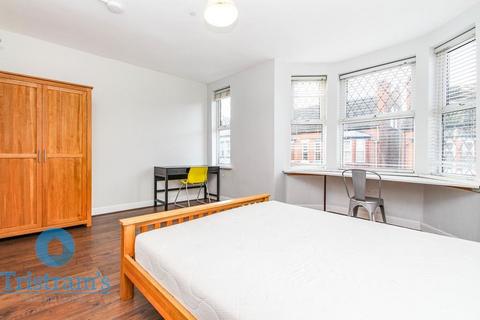 1 bedroom in a house share to rent, Kimbolton Avenue