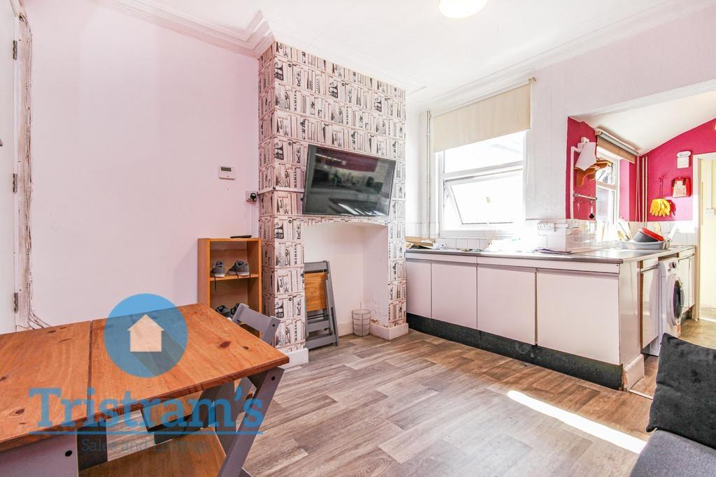 Claude-street-ng7-2la-1020498