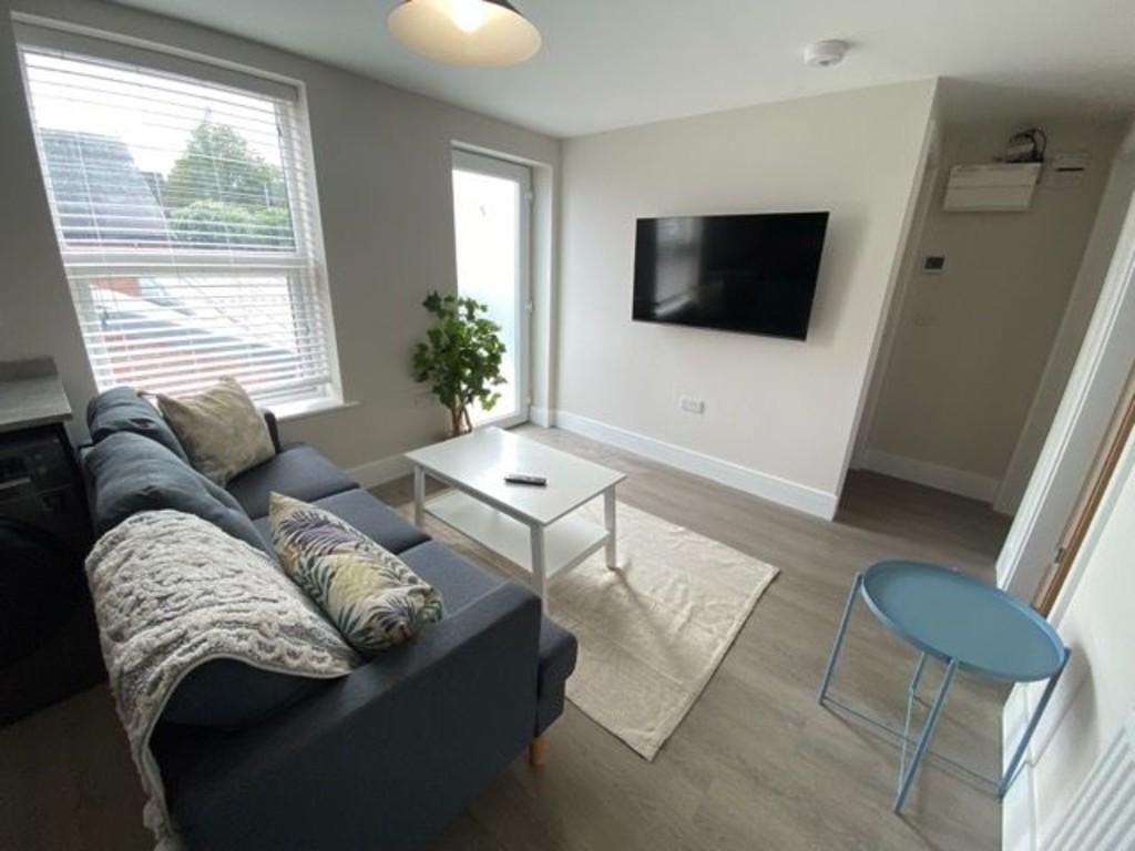 Colwick-road-ng2-5fr-1020515