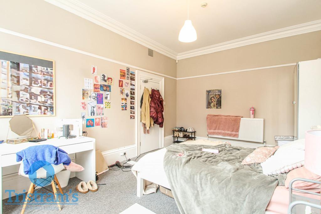Burns-street-ng7-4dt-1020829
