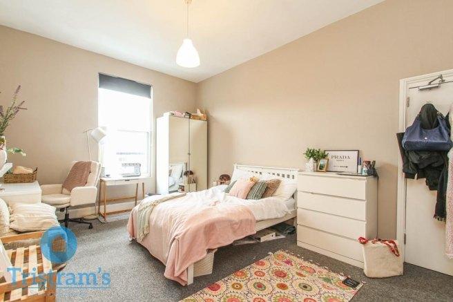 Burns-street-ng7-4dt-1020830