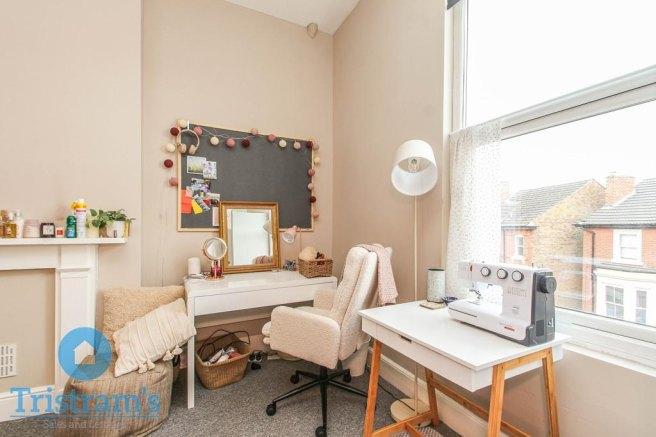 Burns-street-ng7-4dt-1020831
