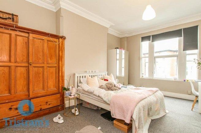 Burns-street-ng7-4dt-1020834