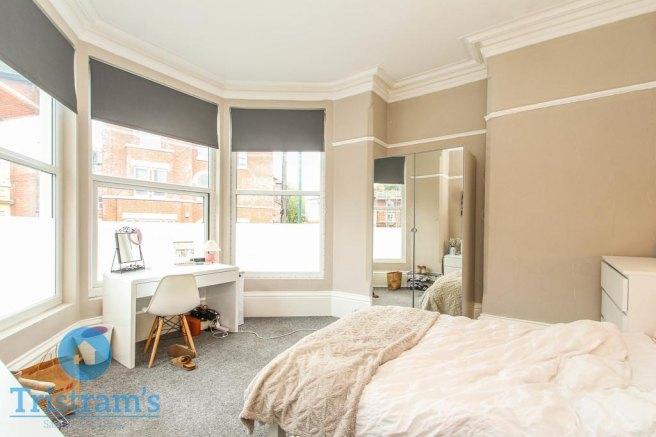 Burns-street-ng7-4dt-1020836