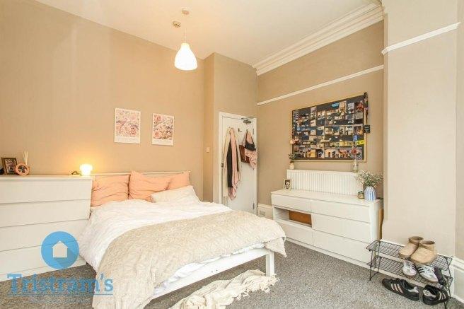 Burns-street-ng7-4dt-1020837