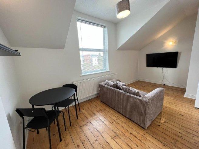 Melton-road-ng2-7nw-1020884