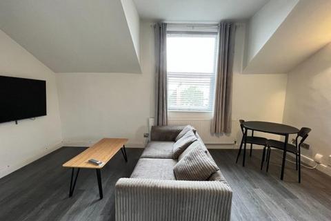 2 bedroom house share to rent, Melton Road
