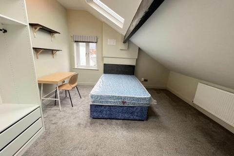 2 bedroom house share to rent, Melton Road