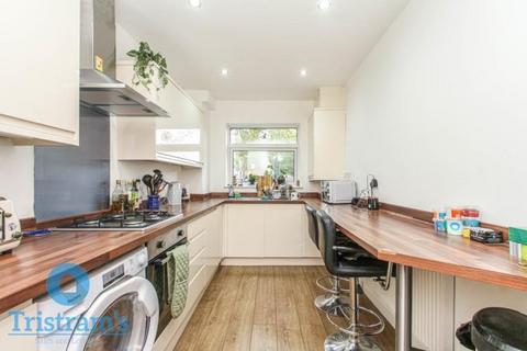 2 bedroom house share to rent, Waverley Street