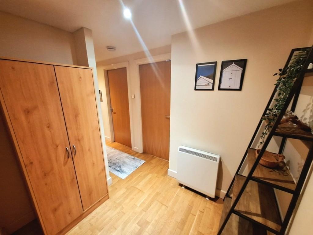Upper-college-street-ng1-5bj-1021025