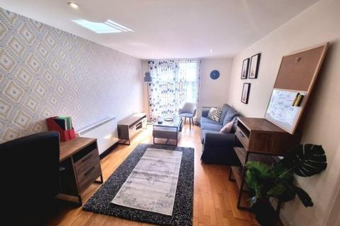 2 bedroom house share to rent, Upper College Street